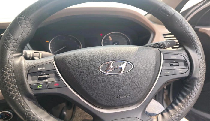 2015 Hyundai Elite i20 SPORTZ 1.2 (O), Petrol, Manual, 30,440 km, interior