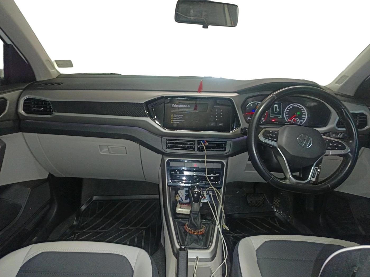 2022 Volkswagen TAIGUN HIGHLINE 1.0 TSI AT, Petrol, Automatic, 47,813 km, interior