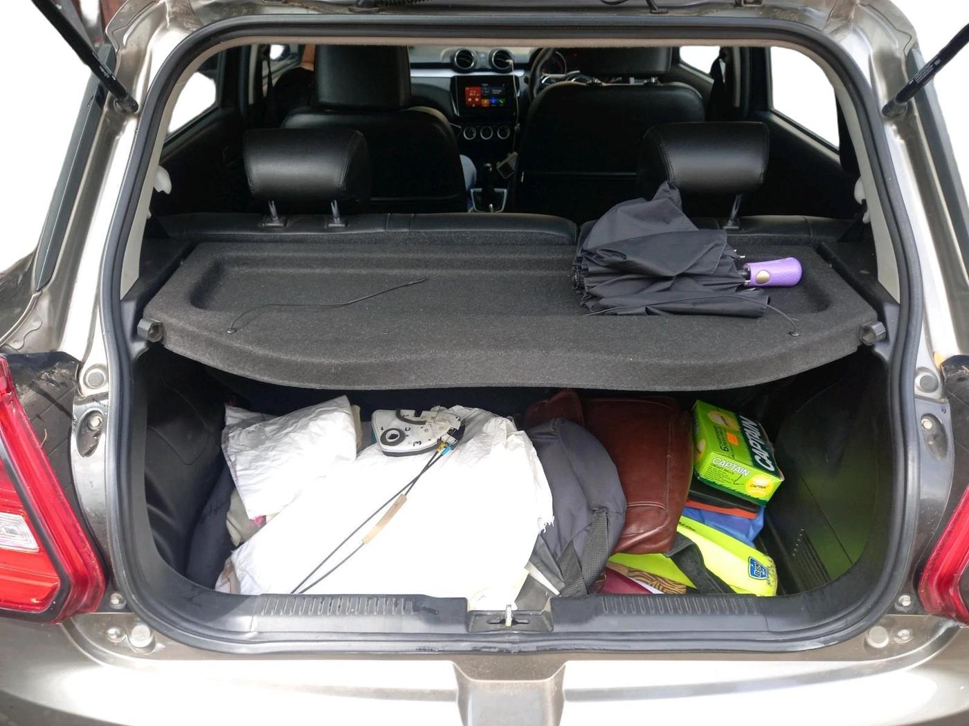 2021 Maruti Swift ZXI, Petrol, Manual, 31,577 km, exterior