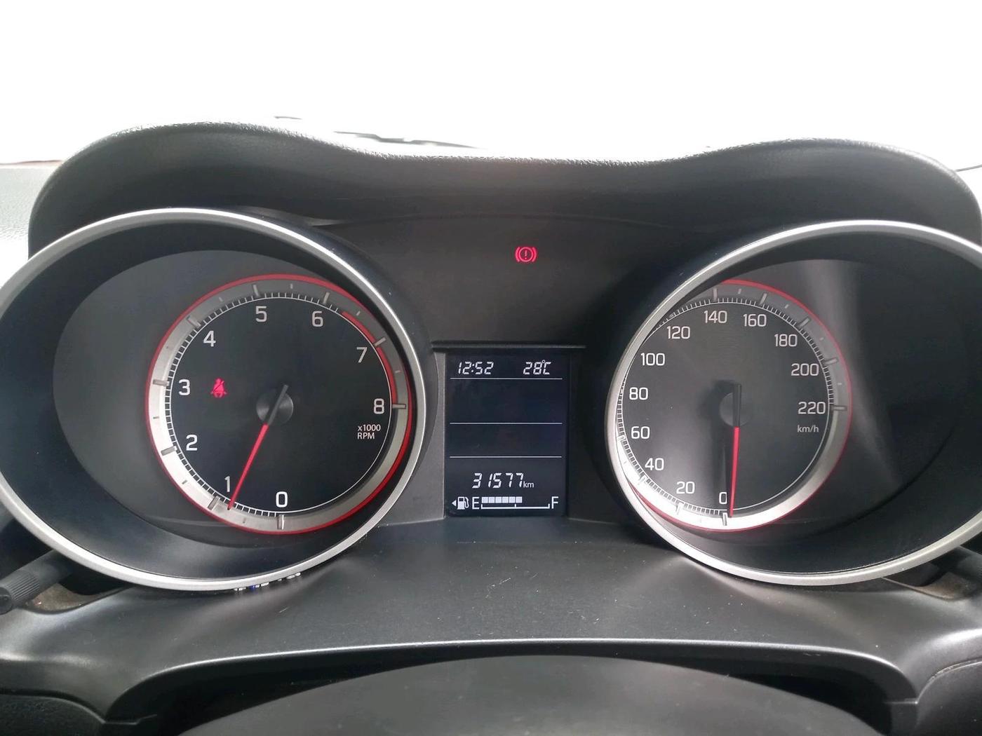 2021 Maruti Swift ZXI, Petrol, Manual, 31,577 km, interior
