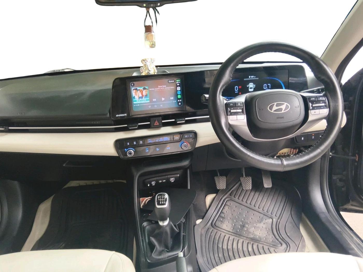 2023 Hyundai Verna SX 1.5 l MPI, Petrol, Manual, 34,500 km, interior