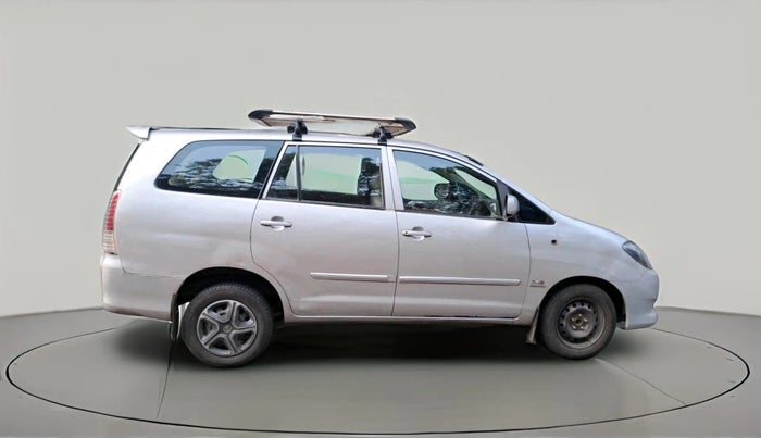 2011 Toyota Innova 2.5 G4 8 STR, Diesel, Manual, 1,63,708 km, exterior