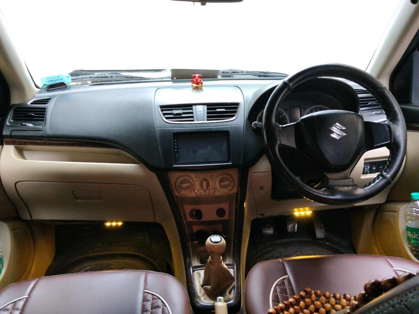 2014 Maruti Swift Dzire VXI, CNG, Manual, 1,28,419 km, interior