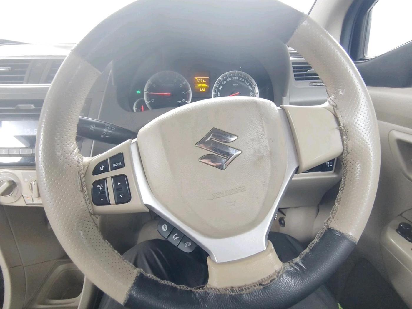 2017 Maruti Ertiga VXI CNG, CNG, Manual, 90,988 km, interior