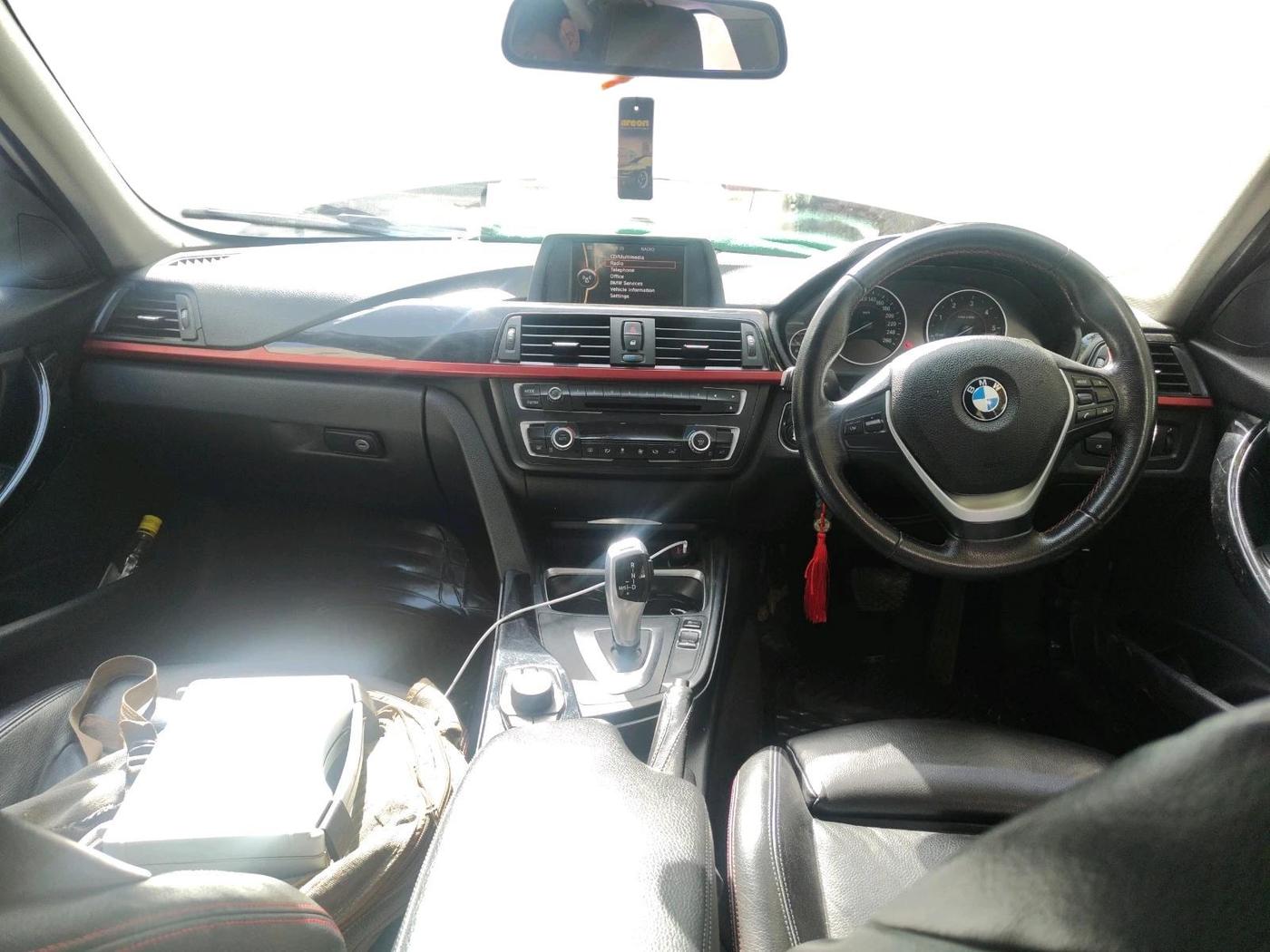 2013 BMW 3 Series 320D SPORTLINE, Diesel, Automatic, 99,006 km, interior
