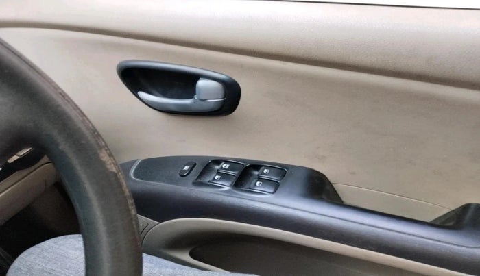 2007 Hyundai i10 MAGNA 1.2, Petrol, Manual, 72,122 km, interior