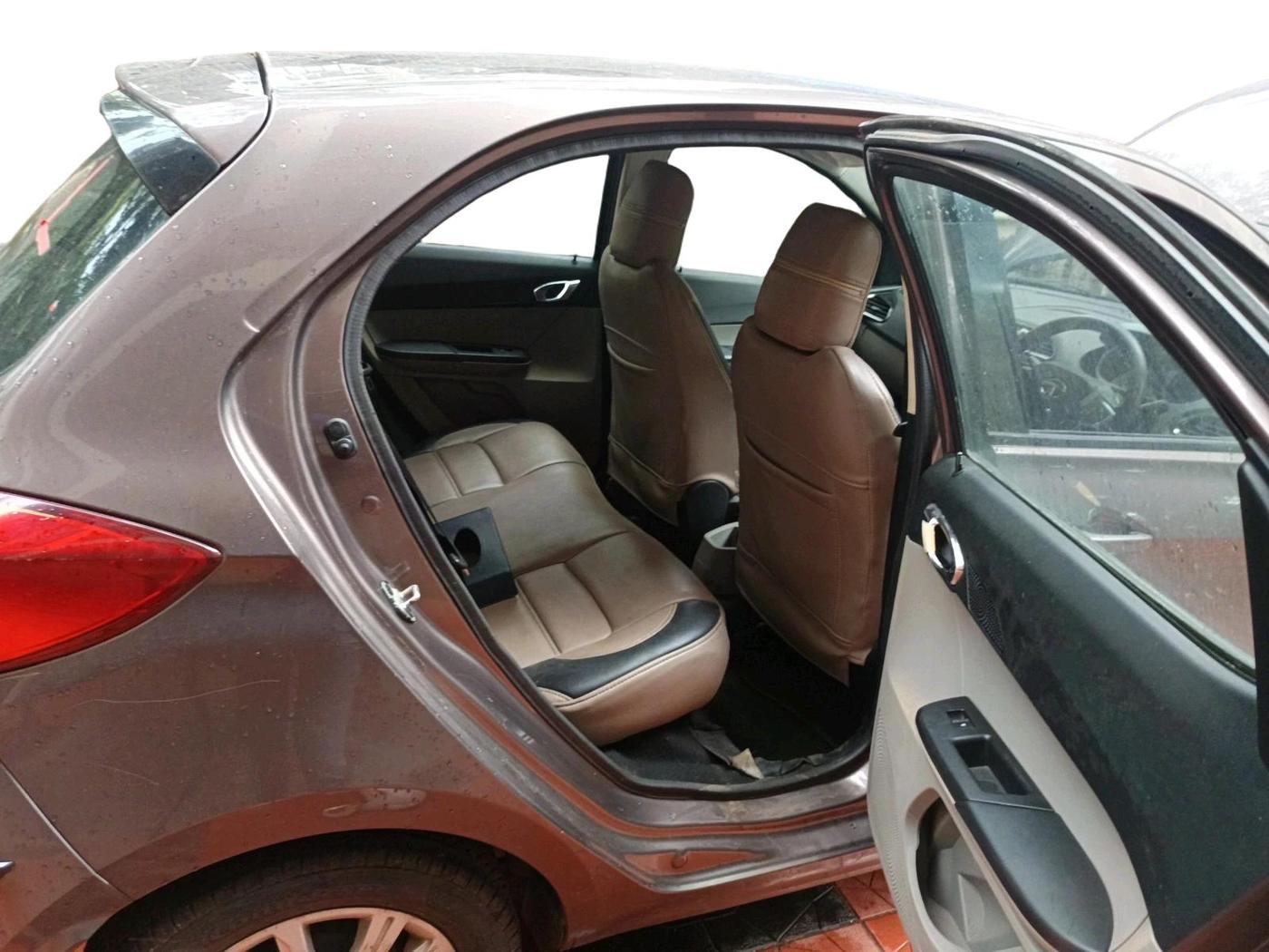 2017 Tata Tiago XZA PETROL, Petrol, Automatic, 27,618 km, interior