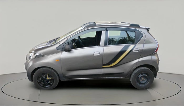 2017 Datsun Redi Go GOLD LIMITED EDITION, Petrol, Manual, 38,775 km, exterior