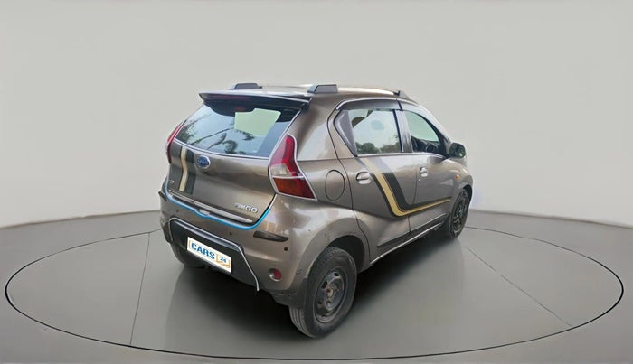 2017 Datsun Redi Go GOLD LIMITED EDITION, Petrol, Manual, 38,775 km, exterior