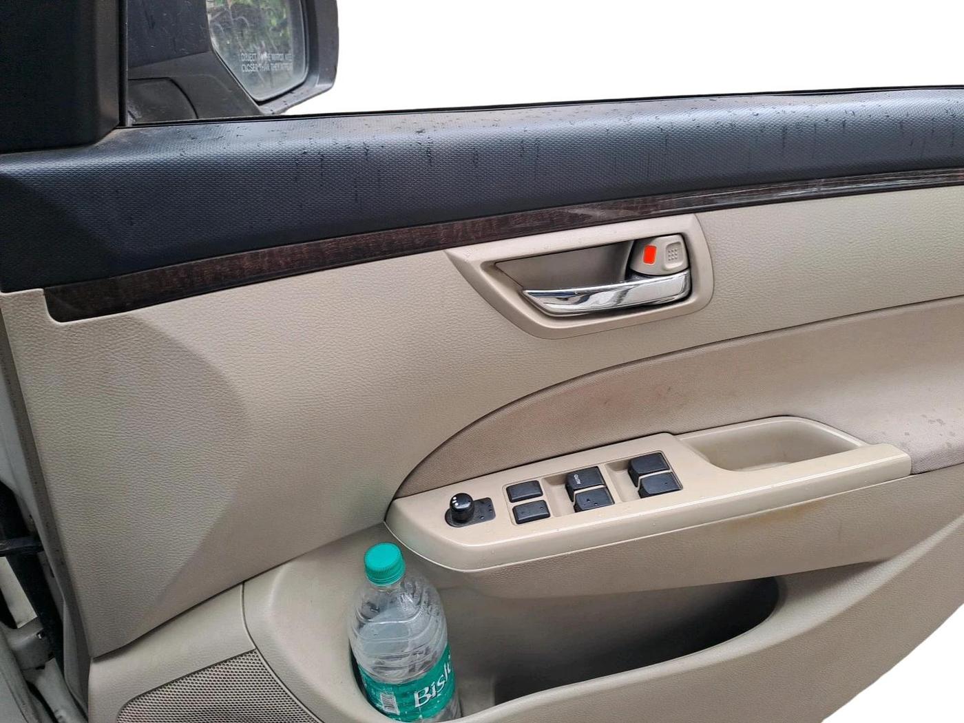 2013 Maruti Swift Dzire VXI, Petrol, Manual, 1,44,129 km, interior