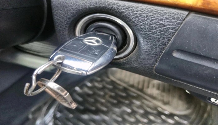 2008 Mercedes Benz E Class 220 CDI AT, Diesel, Automatic, 70,776 km, interior