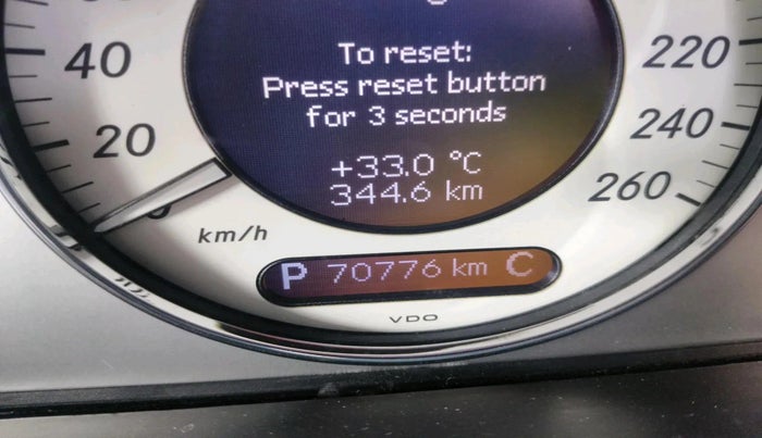 2008 Mercedes Benz E Class 220 CDI AT, Diesel, Automatic, 70,776 km, interior