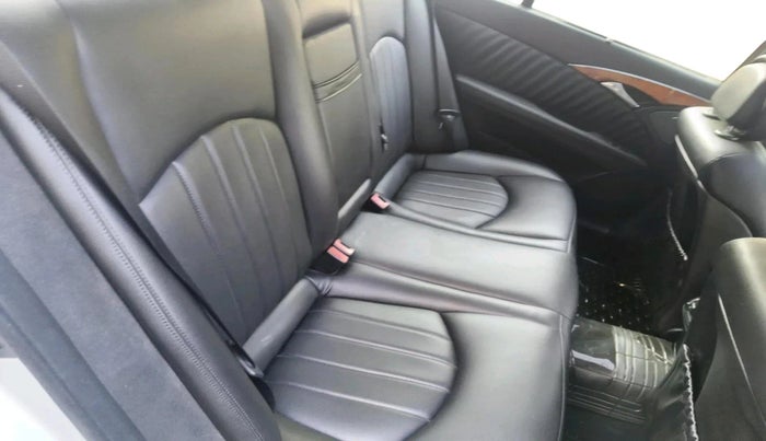 2008 Mercedes Benz E Class 220 CDI AT, Diesel, Automatic, 70,776 km, interior