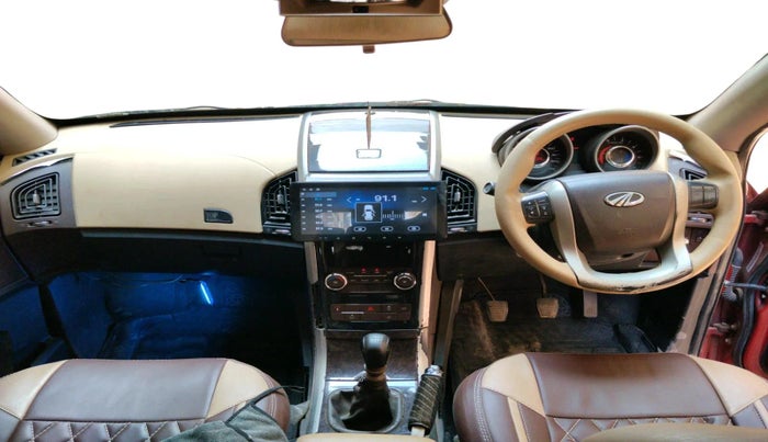 2013 Mahindra XUV500 W8, Diesel, Manual, 1,50,326 km, interior