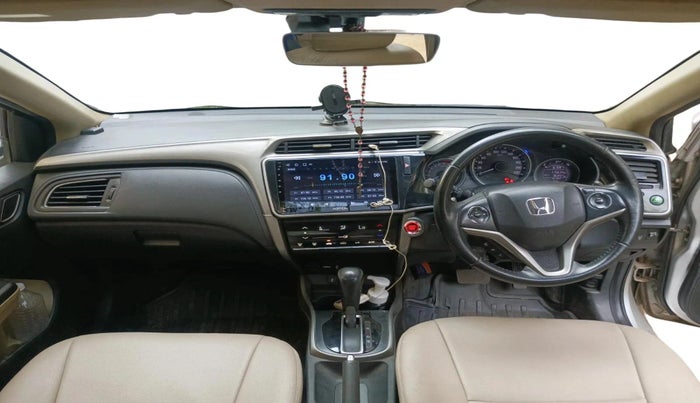 2017 Honda City 1.5L I-VTEC ZX CVT, CNG, Automatic, 1,15,634 km, interior