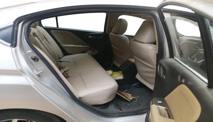 2017 Honda City 1.5L I-VTEC ZX CVT, CNG, Automatic, 1,15,634 km, interior