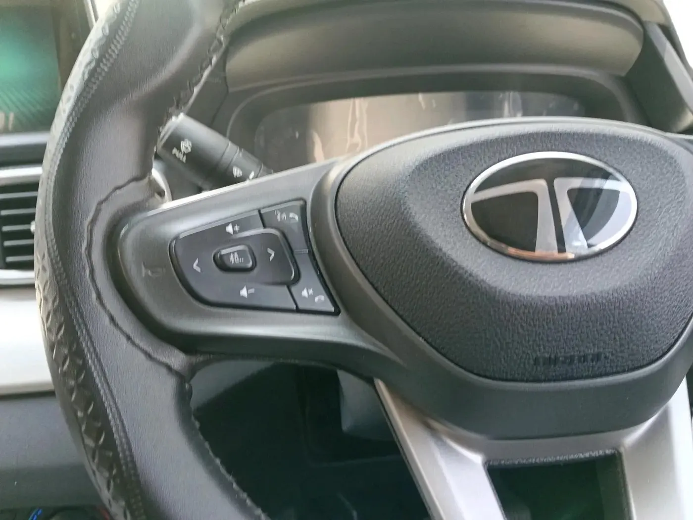 2024 Tata PUNCH ACCOMPLISHED DAZZLE SUNROOF CNG MT, CNG, Manual, 31,135 km, interior