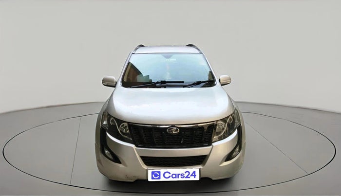 2017 Mahindra XUV500 W4, Diesel, Manual, 61,749 km, exterior