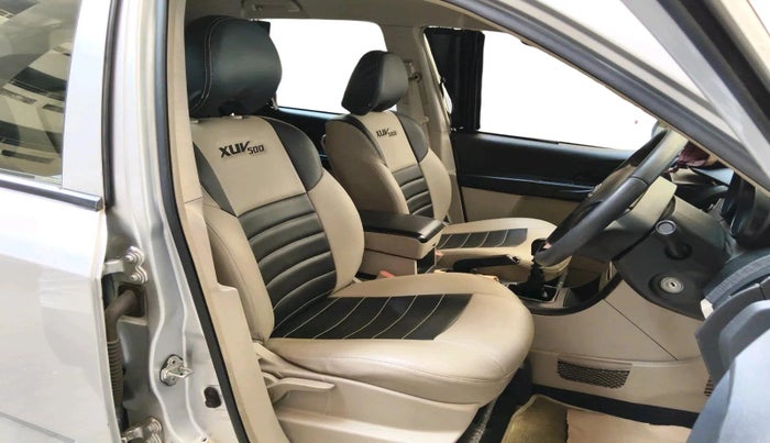 2017 Mahindra XUV500 W4, Diesel, Manual, 61,749 km, interior