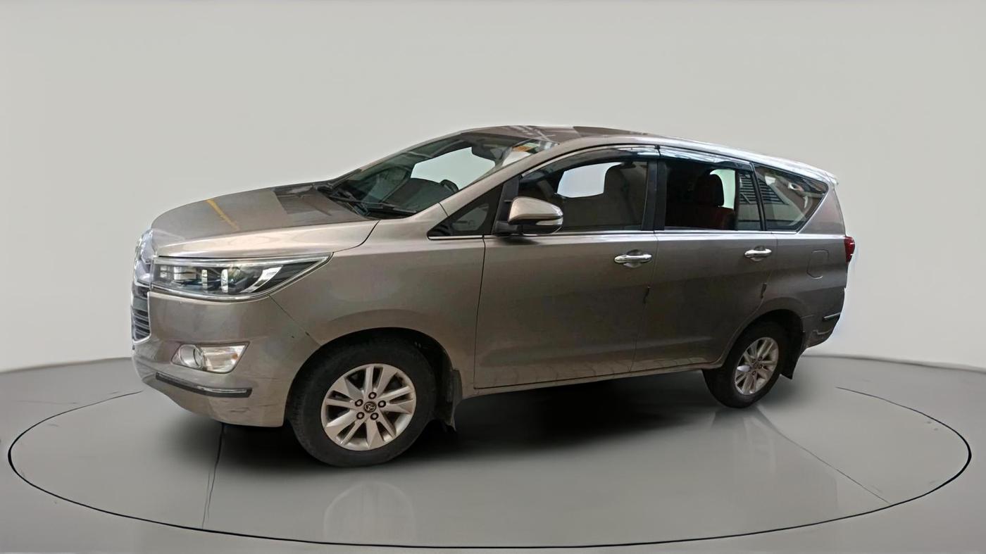 2016 Toyota Innova Crysta 2.4 VX 8 STR, Diesel, Manual, 58,908 km, exterior