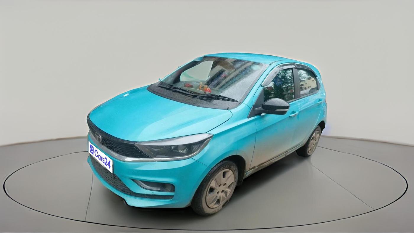 2025 Tata Tiago XZA iCNG, CNG, Automatic, 19,014 km, exterior
