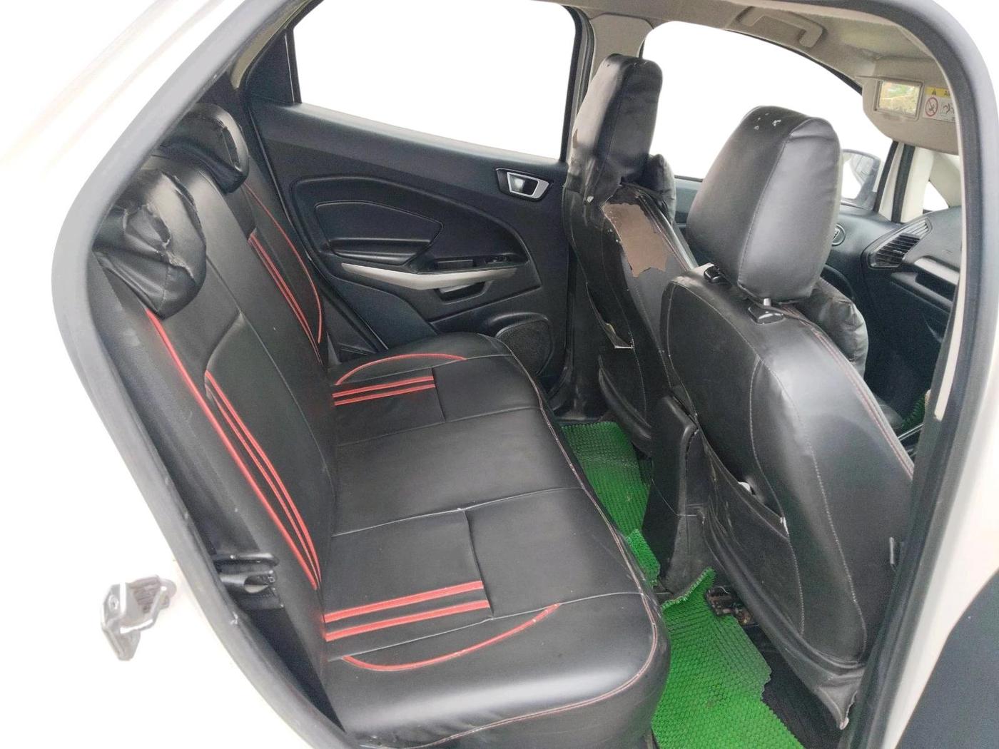 2018 Ford Ecosport TREND+ 1.5L DIESEL, Diesel, Manual, 1,73,972 km, interior