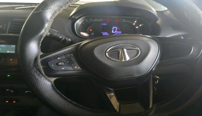 2022 Tata Tiago XT CNG, CNG, Manual, 78,510 km, interior