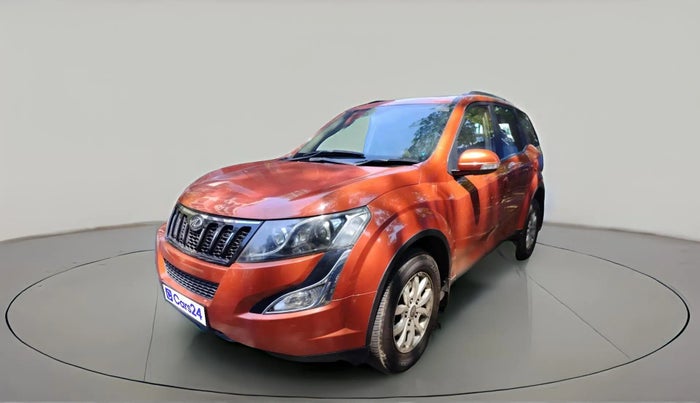 2017 Mahindra XUV500 W10 AT, Diesel, Automatic, 1,57,248 km, exterior
