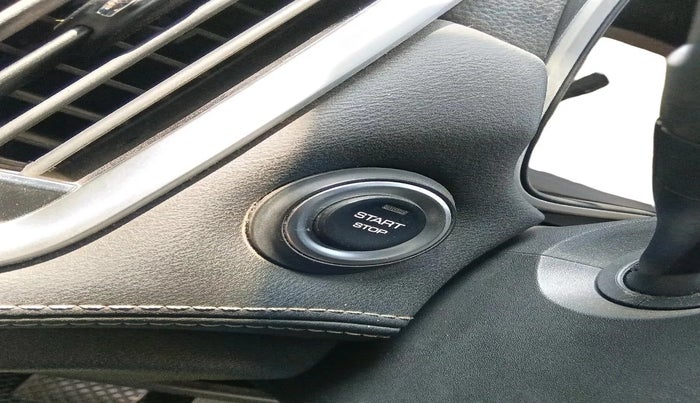 2020 MG HECTOR SHARP 1.5 DCT PETROL, Petrol, Automatic, 20,708 km, interior