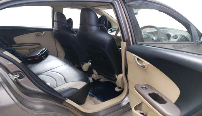 2013 Honda Amaze 1.5L I-DTEC VX, Diesel, Manual, 66,825 km, interior