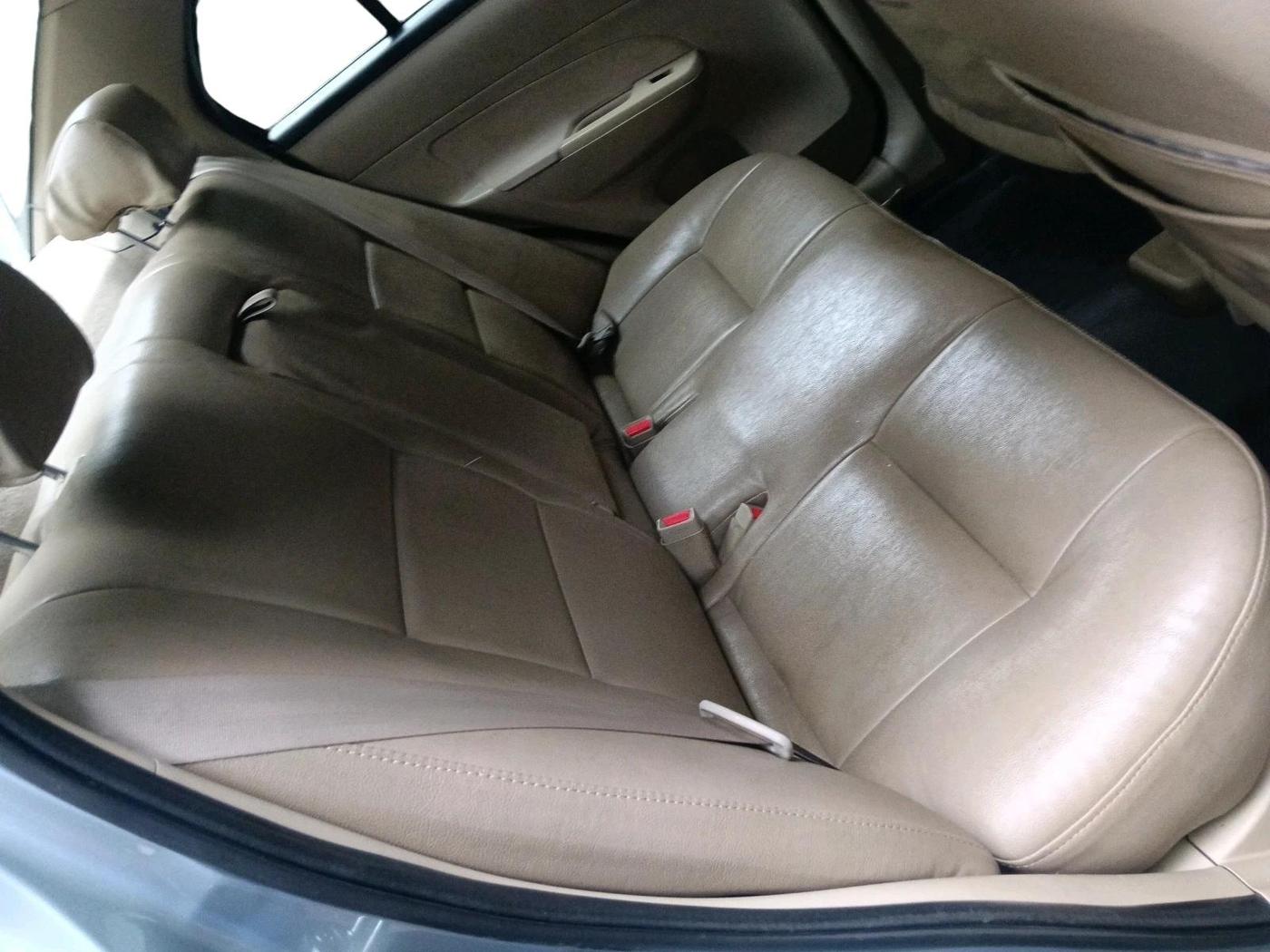 2013 Maruti Swift Dzire VXI, Petrol, Manual, 77,562 km, interior