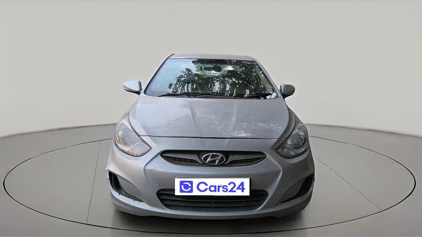 2012 Hyundai Verna FLUIDIC 1.4 VTVT, Petrol, Manual, 65,346 km, exterior