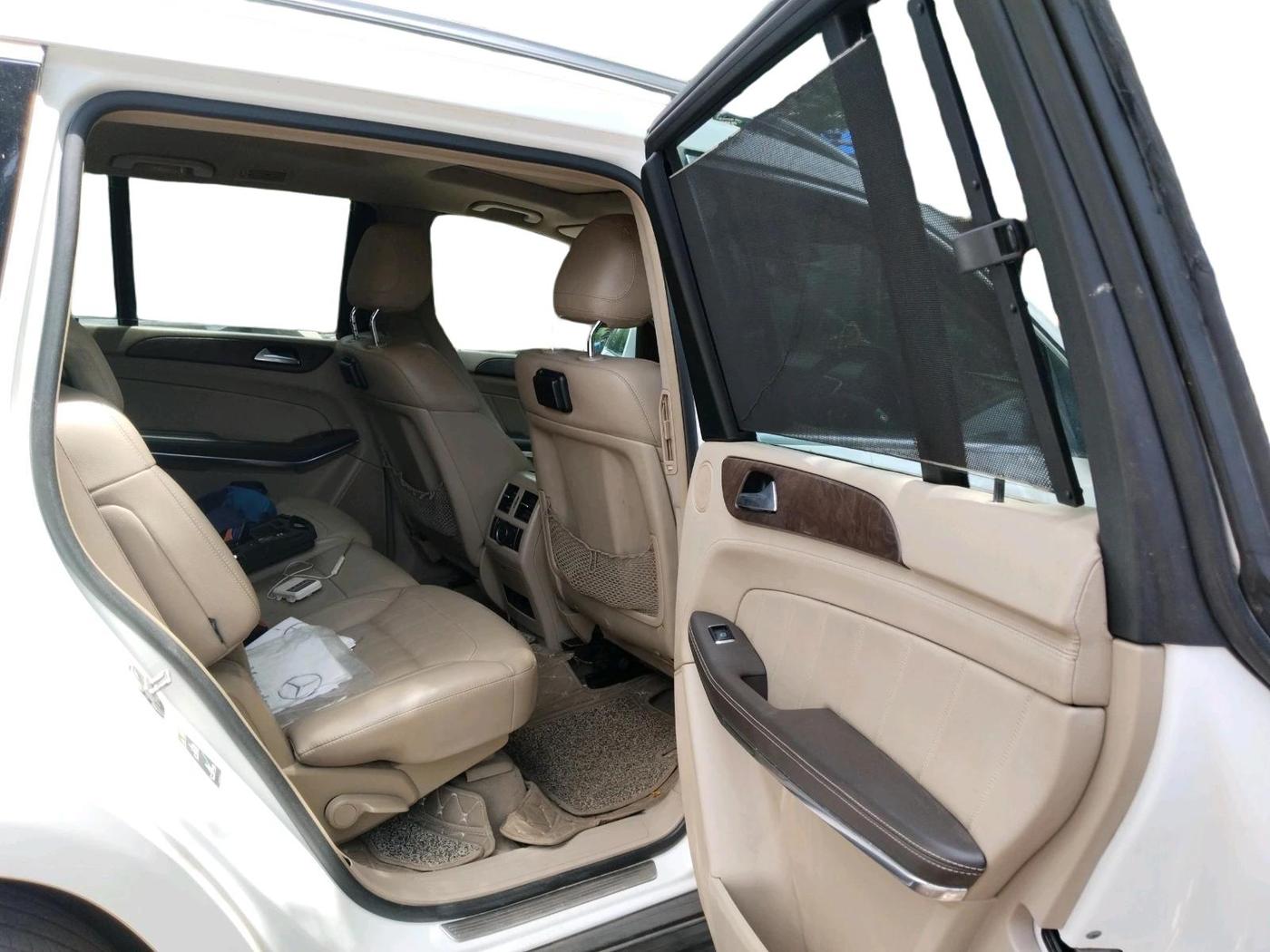 2014 Mercedes Benz GL Class 350 CDI 4Matic, Diesel, Automatic, 99,998 km, interior