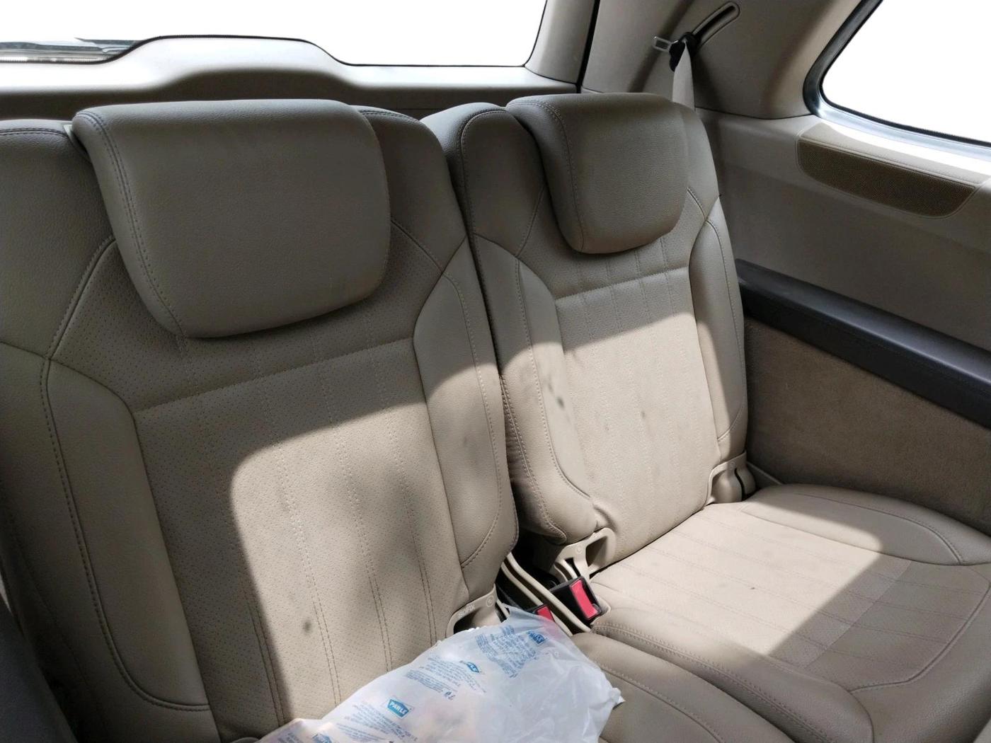 2014 Mercedes Benz GL Class 350 CDI 4Matic, Diesel, Automatic, 99,998 km, interior
