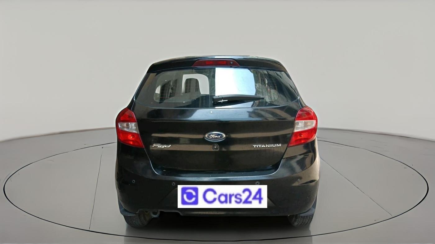 2017 Ford New Figo TITANIUM 1.2 PETROL MT, Petrol, Manual, 31,316 km, exterior