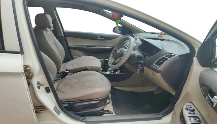 2010 Hyundai i20 ASTA 1.2, Petrol, Manual, 82,851 km, interior