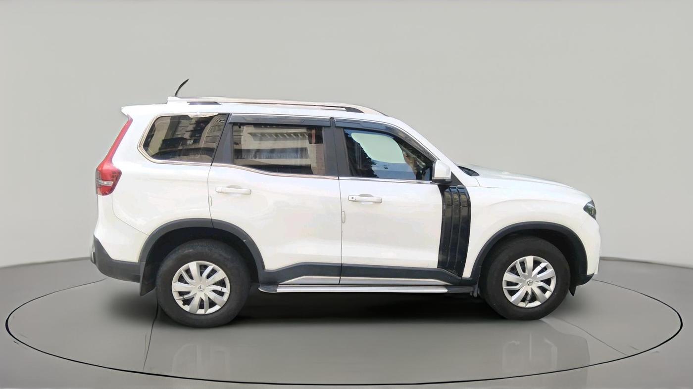 2024 Mahindra SCORPIO-N Z6 DIESEL AT 2WD 7 STR, Diesel, Automatic, 42,848 km, exterior