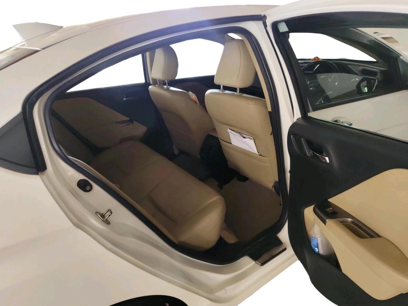 2016 Honda City 1.5L I-VTEC VX CVT, Petrol, Automatic, 22,931 km, interior