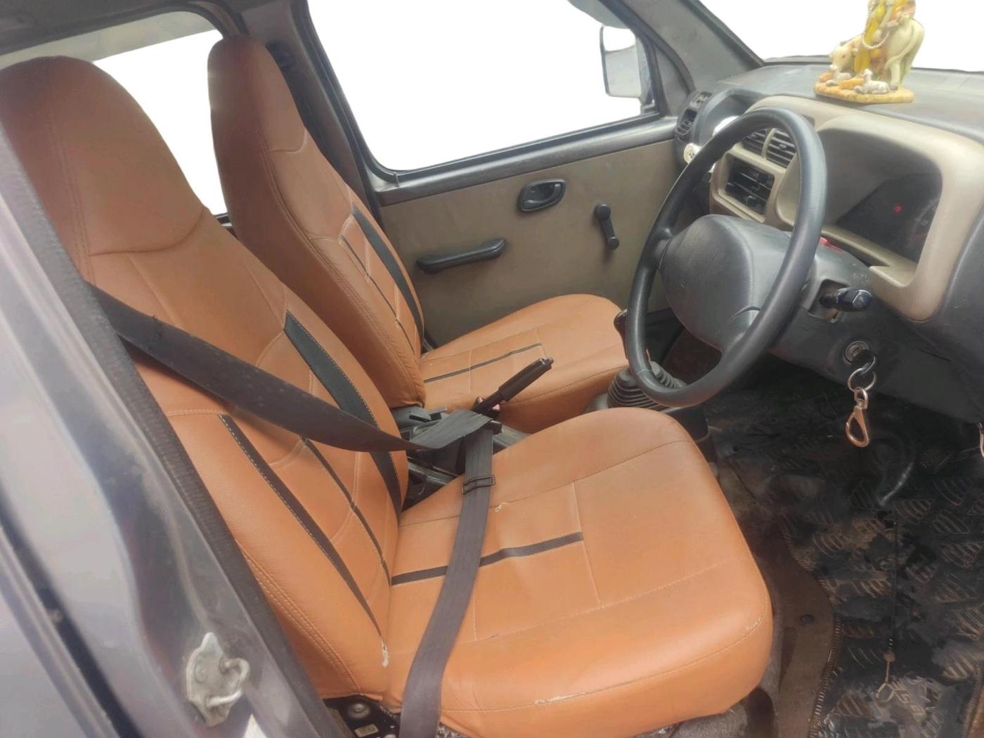 2016 Maruti Eeco 7 STR, Petrol, Manual, 3,03,373 km, interior