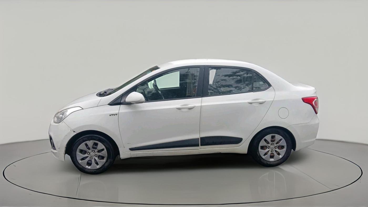 2016 Hyundai Xcent S 1.2, CNG, Manual, 1,37,365 km, exterior