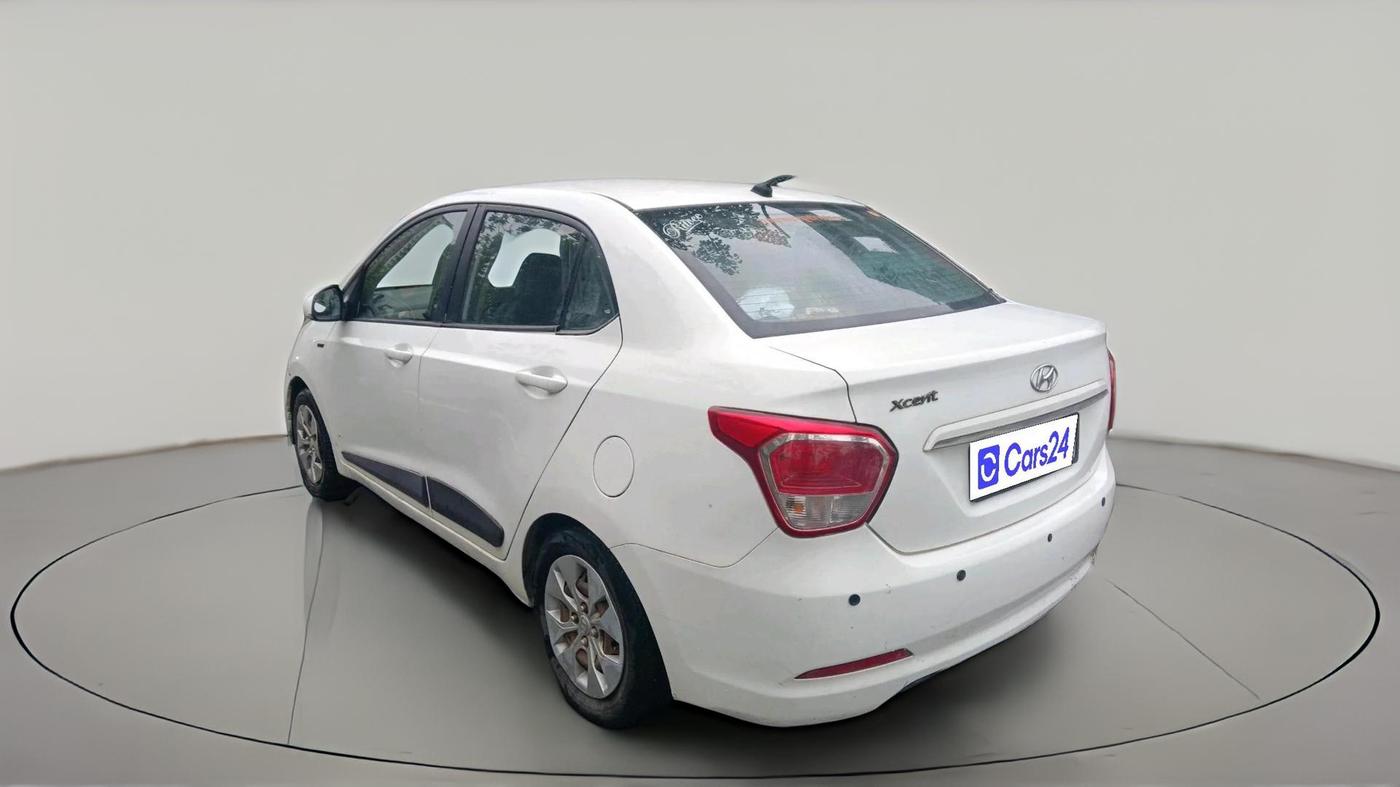 2016 Hyundai Xcent S 1.2, CNG, Manual, 1,37,365 km, exterior