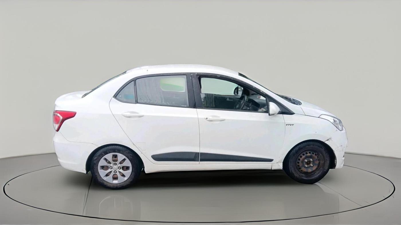2016 Hyundai Xcent S 1.2, CNG, Manual, 1,37,365 km, exterior