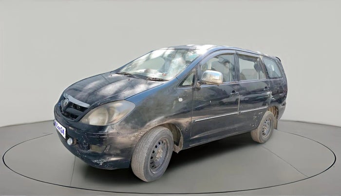 2007 Toyota Innova G4 2.5 8 STR, Diesel, Manual, 1,72,674 km, exterior