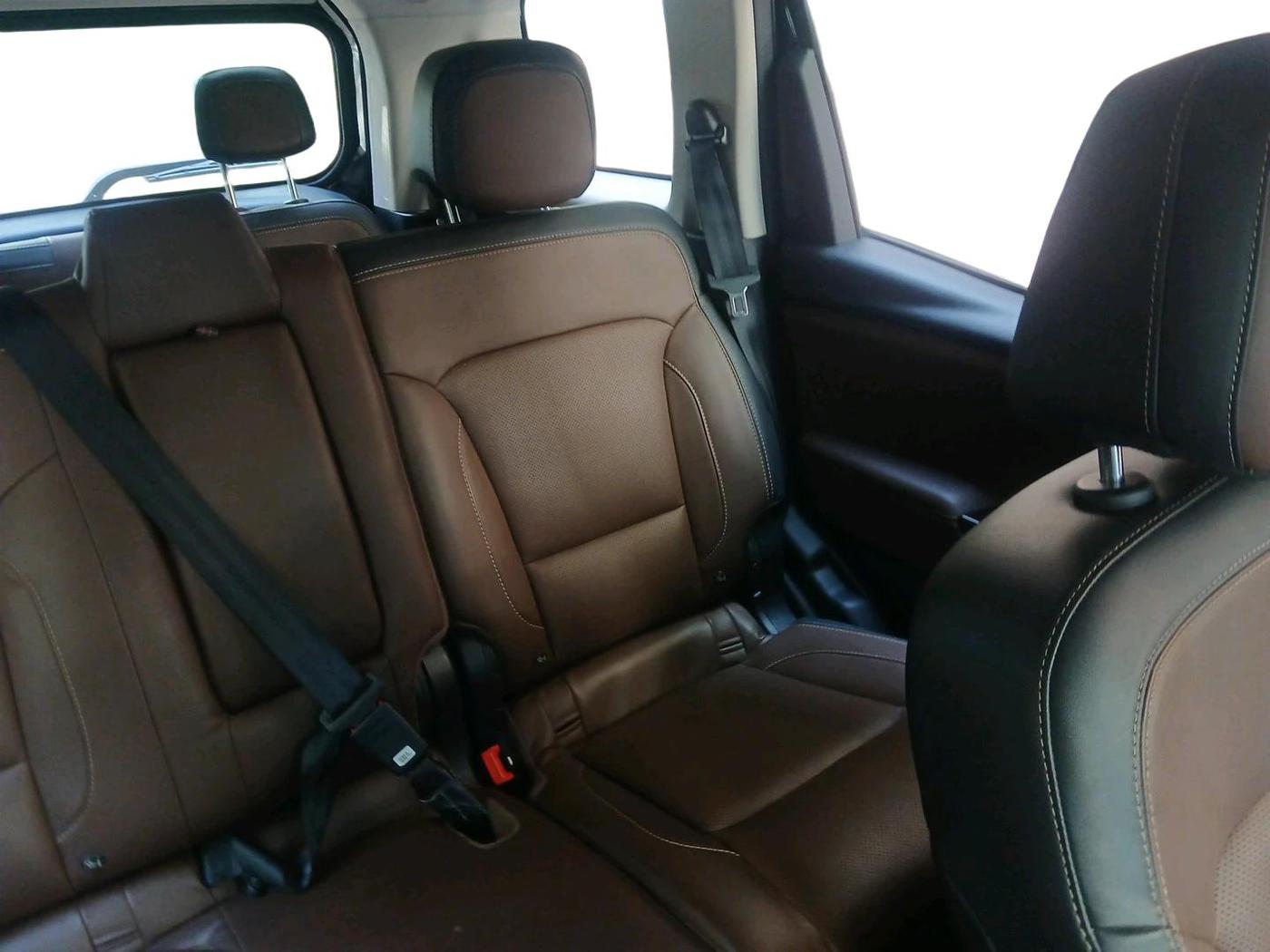 2025 Mahindra SCORPIO-N Z8 L DIESEL AT 2WD 7 STR, Diesel, Automatic, 5,838 km, interior