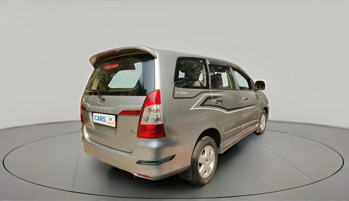 2016 Toyota Innova 2.5 GX 7 STR, Diesel, Manual, 84,611 km, exterior