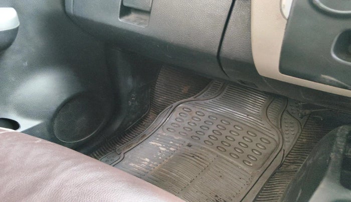 2013 Maruti Wagon R 1.0 LXI CNG, CNG, Manual, 1,00,706 km, interior