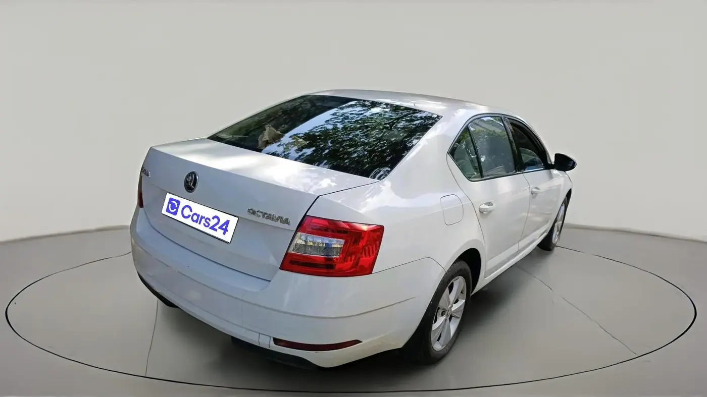 2019 Skoda Octavia 2.0 TDI CR AMBITION, Diesel, Manual, 65,009 km, exterior