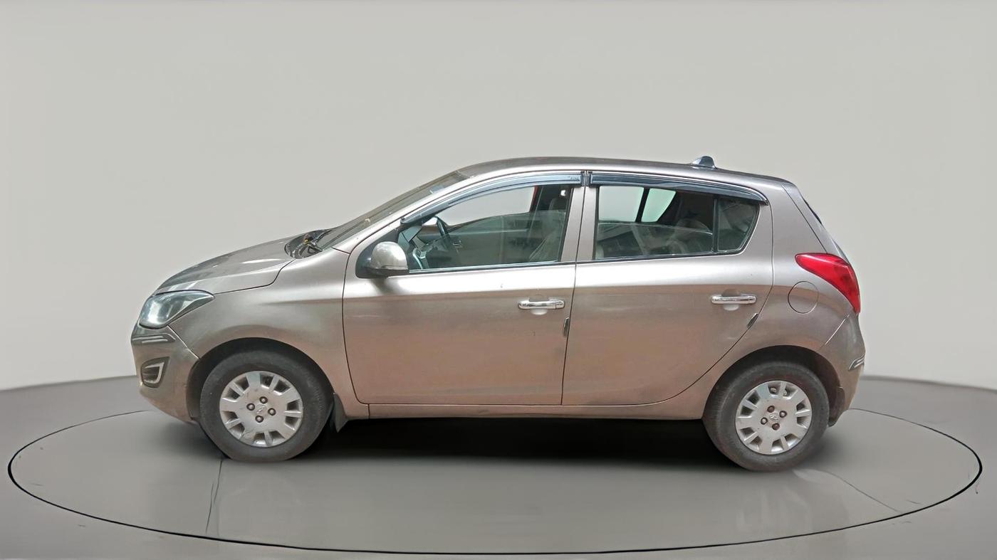 2013 Hyundai i20 MAGNA (O) 1.2, Petrol, Manual, 1,95,567 km, exterior