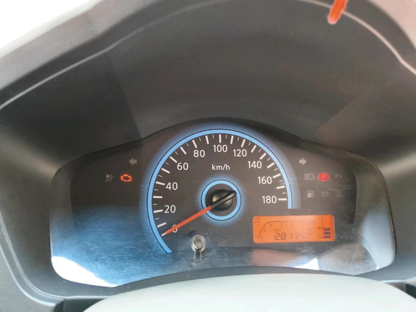 2016 Datsun Redi Go S, Petrol, Manual, 28,114 km, interior
