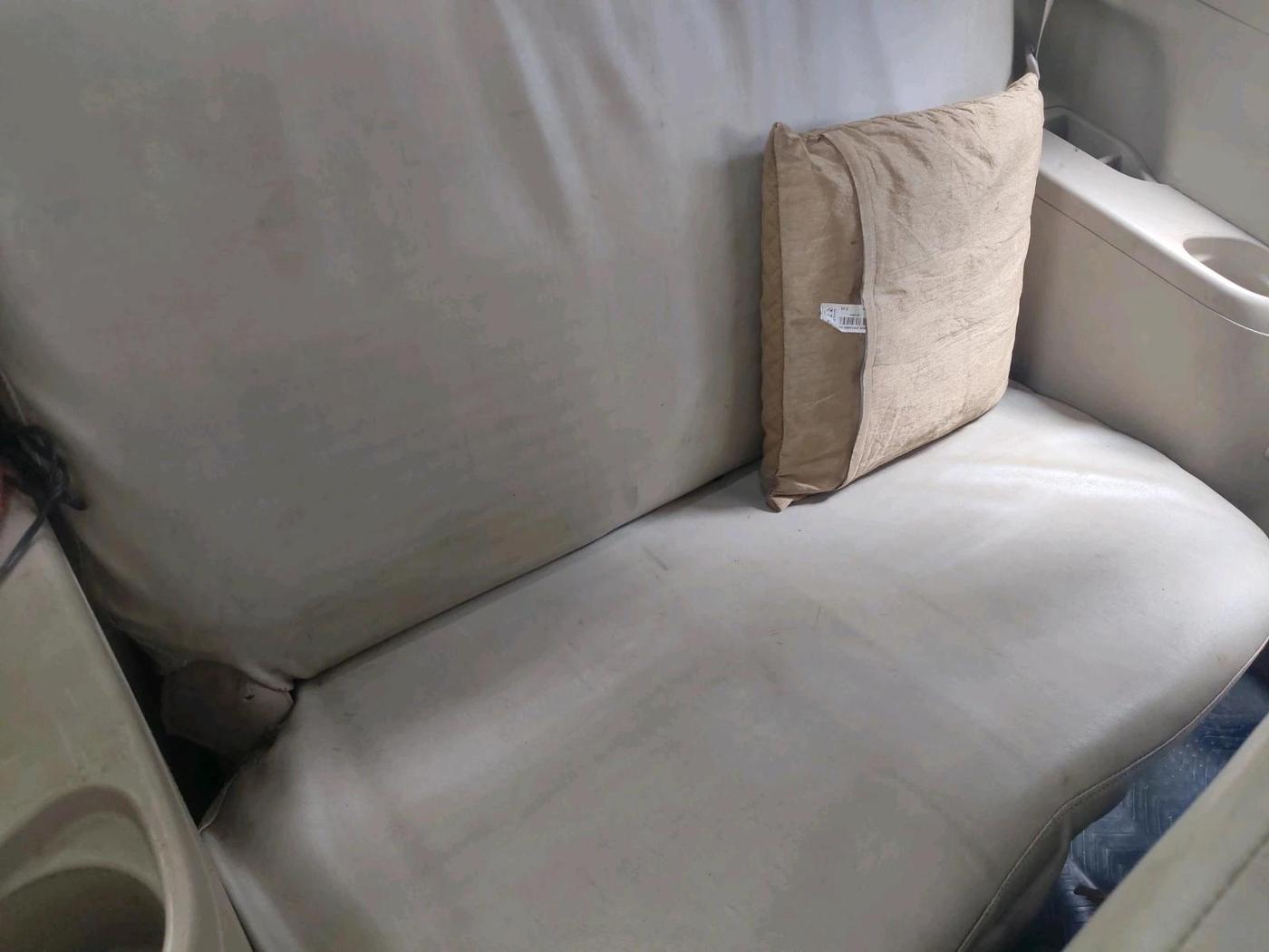 2017 Maruti Ertiga VXI CNG, CNG, Manual, 93,357 km, interior